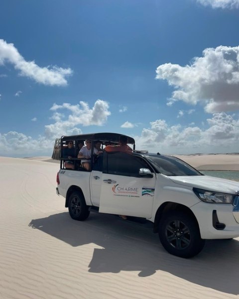 Hilux da Charme nas dunas